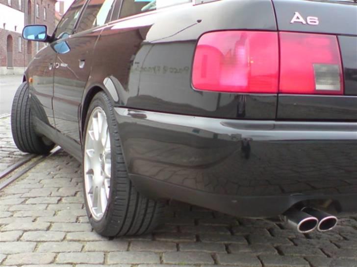 Audi A6 2.8 A/Q ( SOLGT ) billede 10