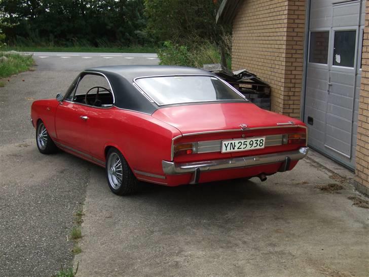 Opel commodore a coupe solgt billede 2