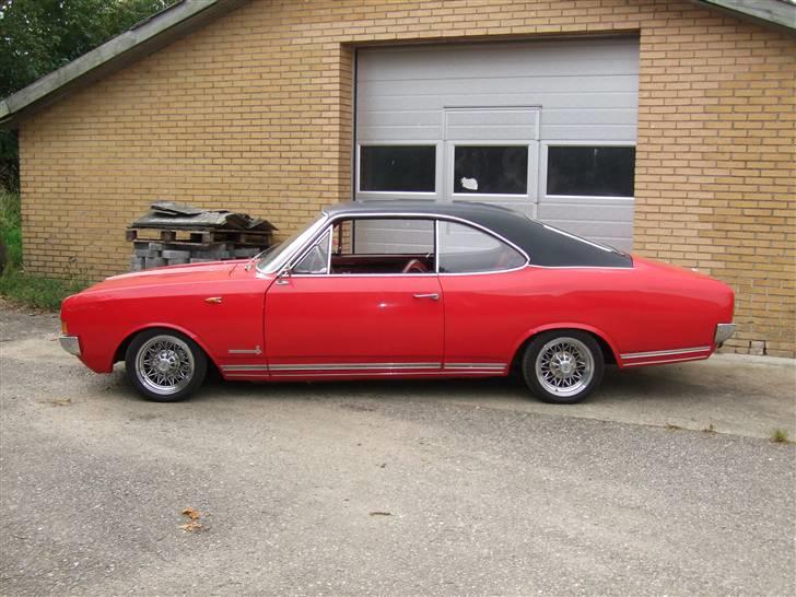 Opel commodore a coupe solgt billede 13