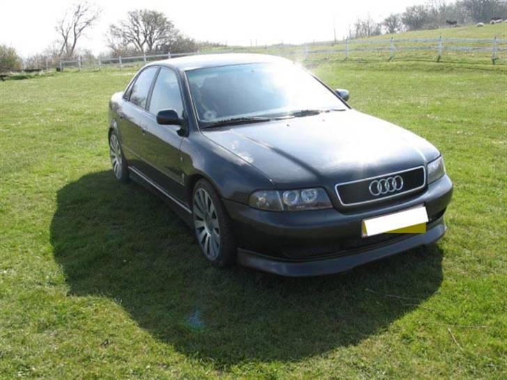 Audi A4 1.8 (SOLGT) billede 7