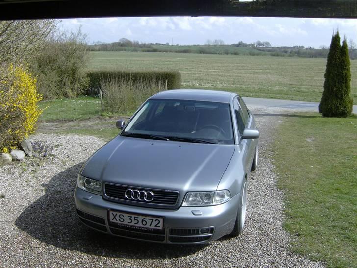 Audi A4 1.8t  *solgt* billede 9