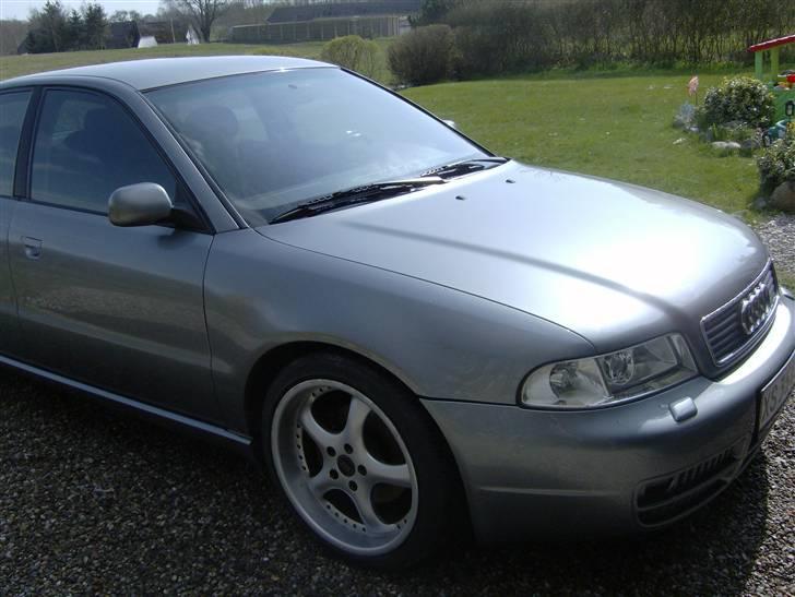 Audi A4 1.8t  *solgt* billede 10