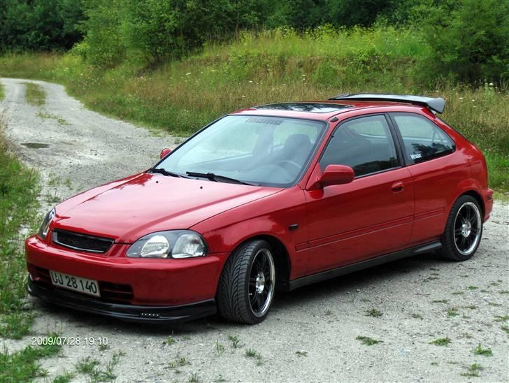 Honda Civic 1.6 vti billede 9