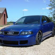 Audi A4 1,8 t 