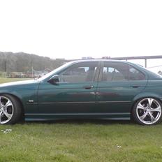 BMW 320i Vanos SOLGT