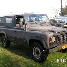 Land Rover 110"