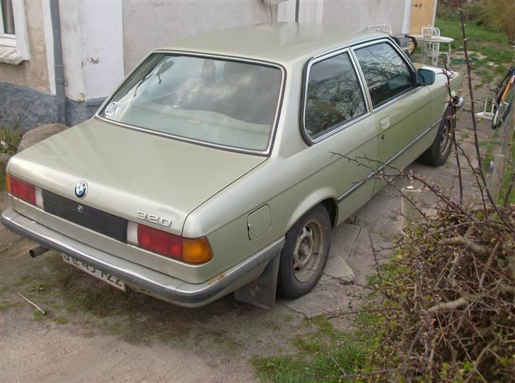 BMW e21 billede 2