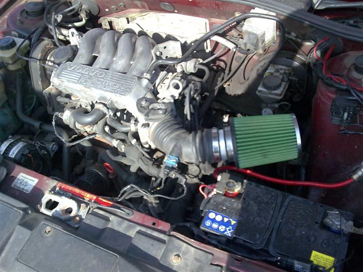Volvo 460 1,8i gl - motoren med filter men desværre uden varmeskjold billede 11