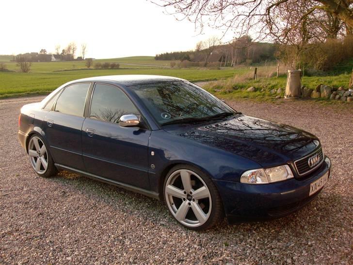 Audi A4 ( SOLGT ) billede 11