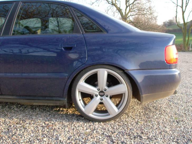 Audi A4 ( SOLGT ) billede 16