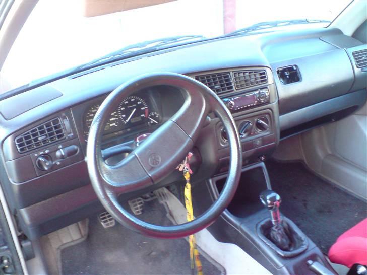 VW Golf 3 1.8 *SOLGT* billede 9