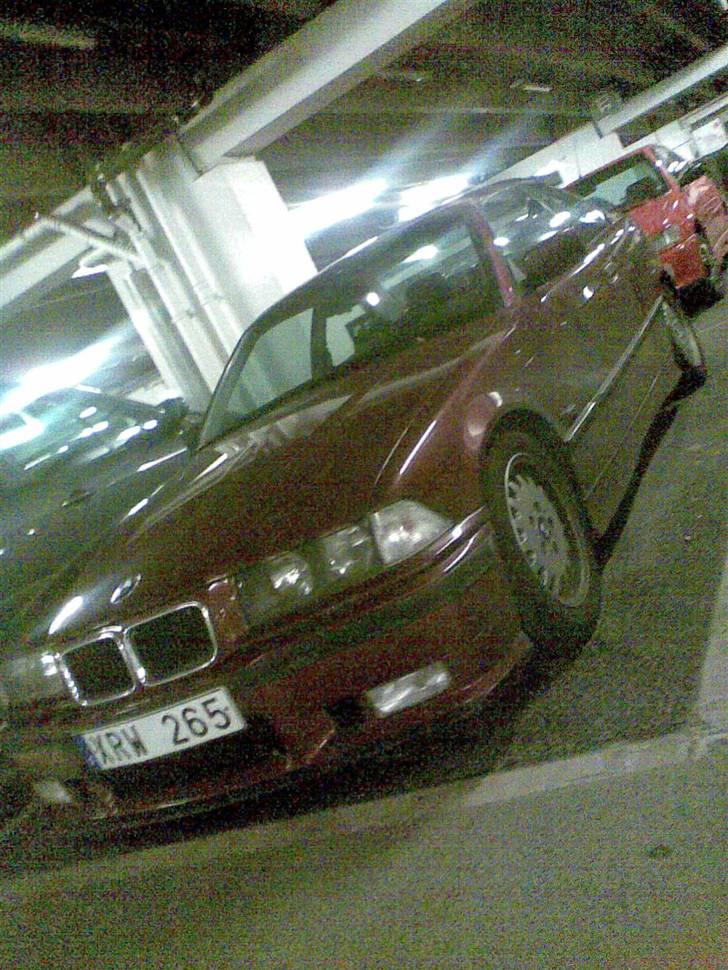 BMW 325i Coupé E36 *SOLGT* billede 3