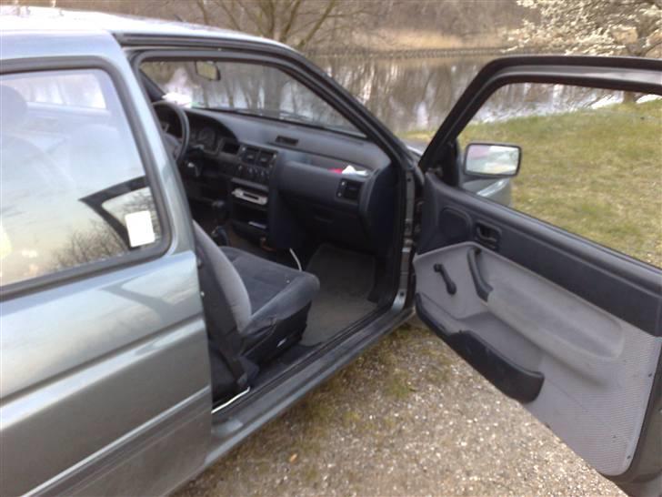 Ford Escort (solgt.) billede 8