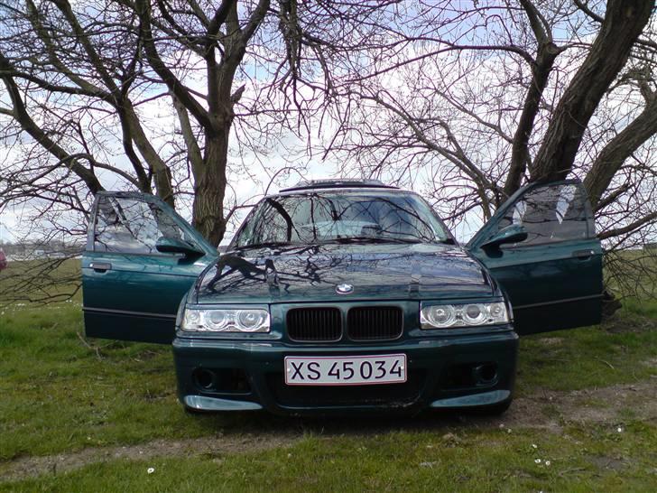 BMW 320i Vanos SOLGT billede 9