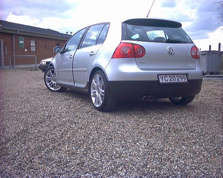 VW golf gti  solgt billede 4