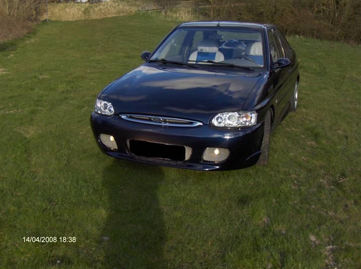 Ford Escort SOLGT billede 4