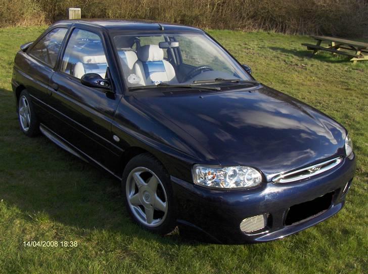 Ford Escort SOLGT billede 6