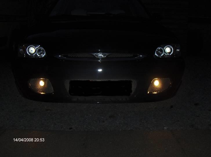 Ford Escort SOLGT billede 8