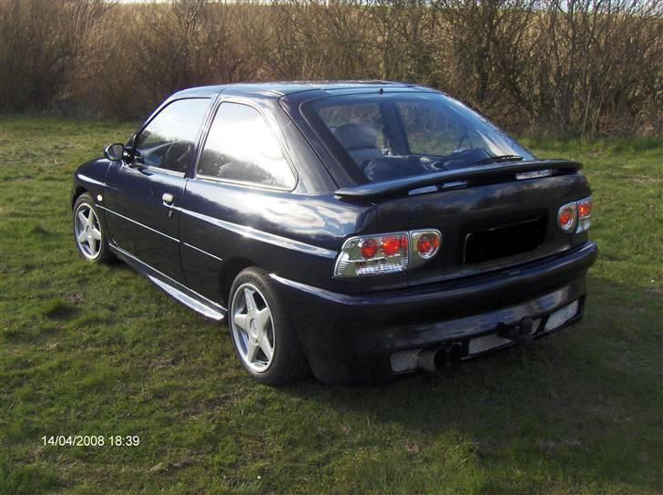 Ford Escort SOLGT billede 11