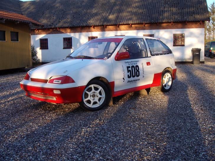 Suzuki Swift Gti billede 3