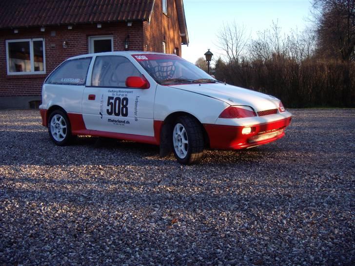 Suzuki Swift Gti billede 5