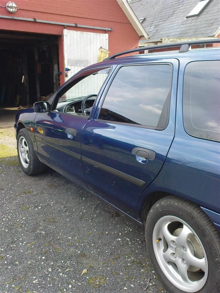 Ford Mondeo' GLX billede 15