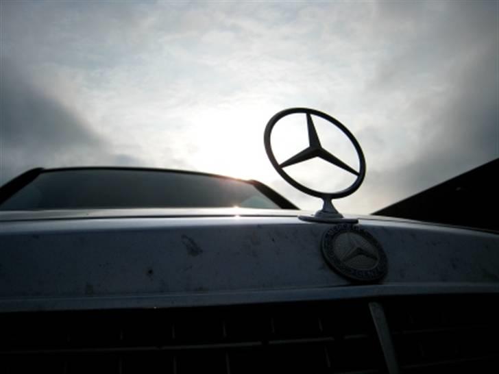 Mercedes Benz 190 D 2,5 ( solgt ) - WAUW..!!               - Beklager fluerne billede 2