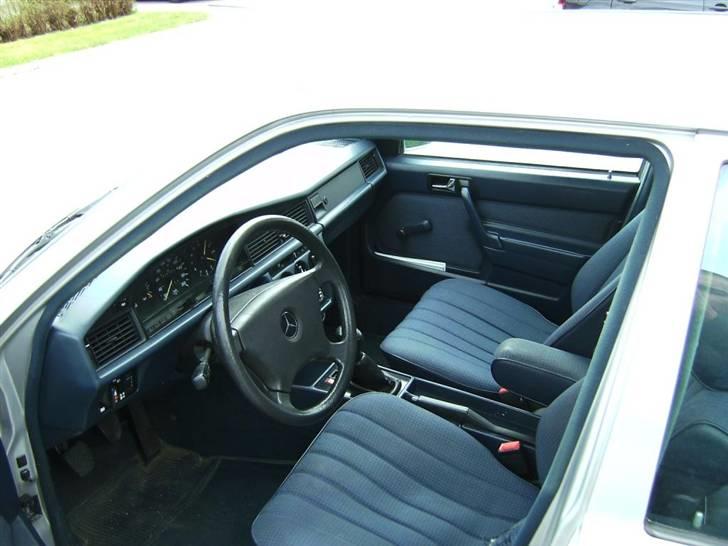 Mercedes Benz 190 D 2,5 ( solgt ) billede 9