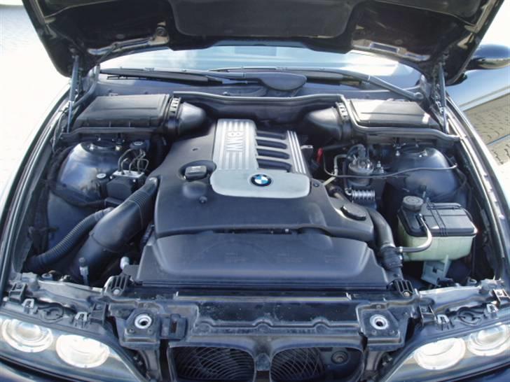 BMW E39 530d touring (M5) >> SOLGT << billede 15