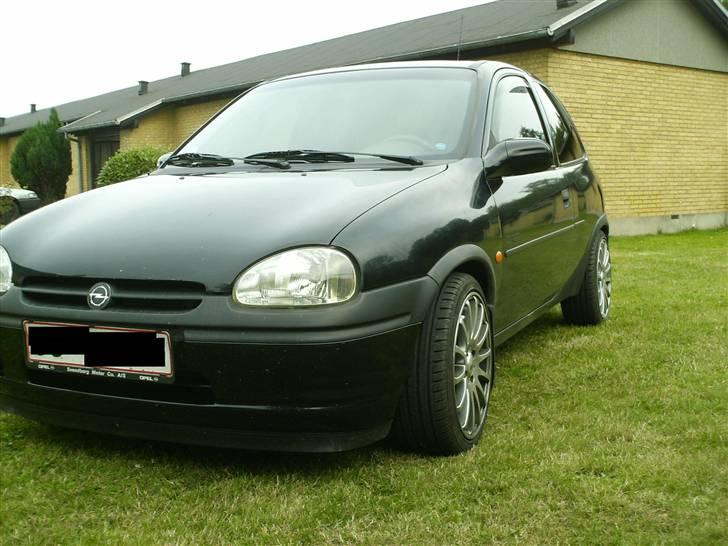 Opel corsa b  sport billede 1