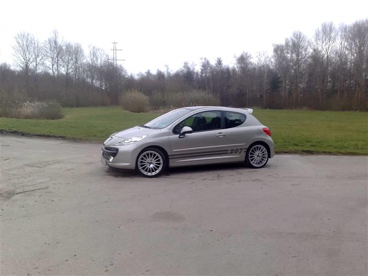 Peugeot 207 billede 5