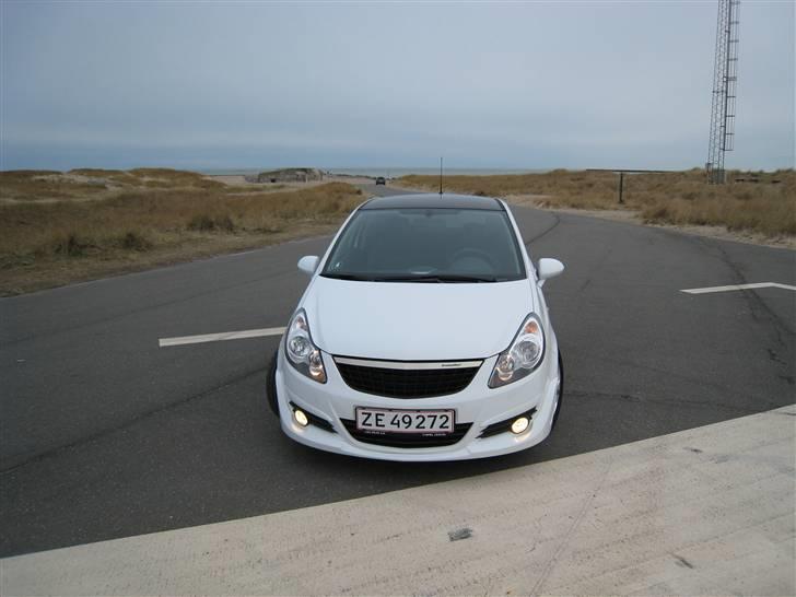 Opel corsa 1,7 cdti sport billede 2