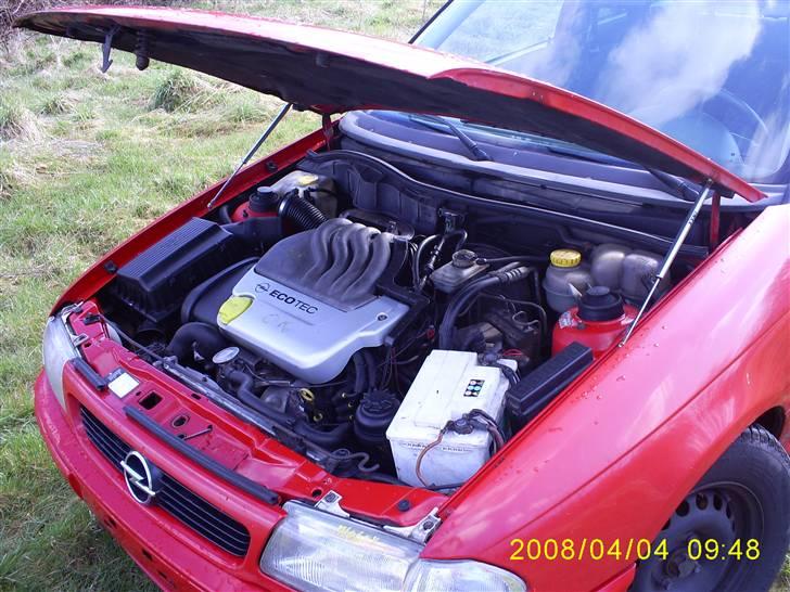 Opel astra 1.6 16V billede 1