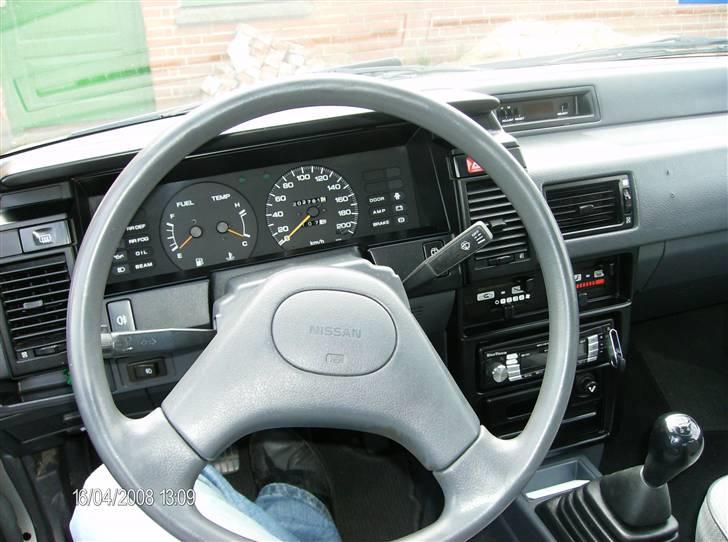 Nissan Sunny LX (SOLGT) billede 4