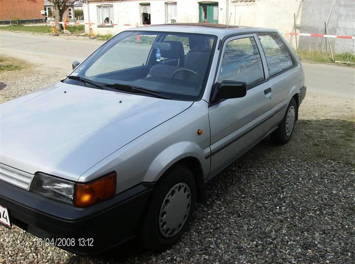 Nissan Sunny LX (SOLGT) billede 10