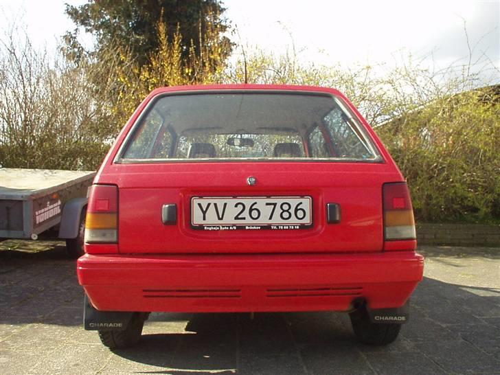 Daihatsu Charade - Totalskadet., billede 4