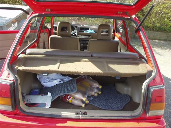 Daihatsu Charade - Totalskadet., billede 10