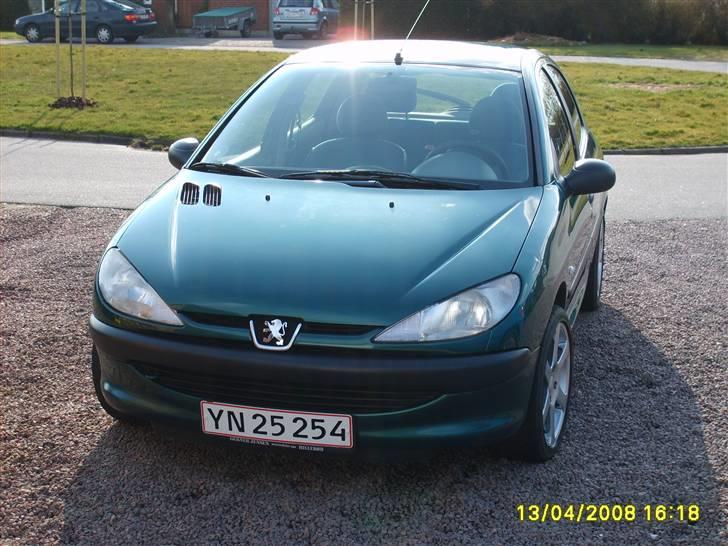 Peugeot 206 1,9d xr billede 1