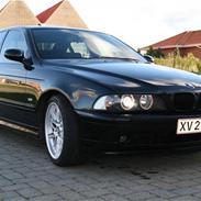 BMW 530ia