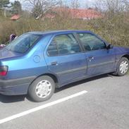 Peugeot 306 Sedan . R.I.P