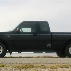 Ford Ranger XLT super cab