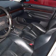 Audi A4 avant 2,6 V6