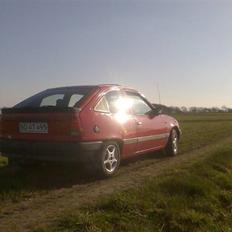 Opel Kadett E