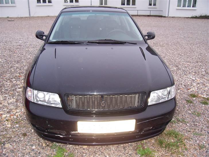 Audi A4 avant 2,6 V6 - Gode forlygter ;) billede 1