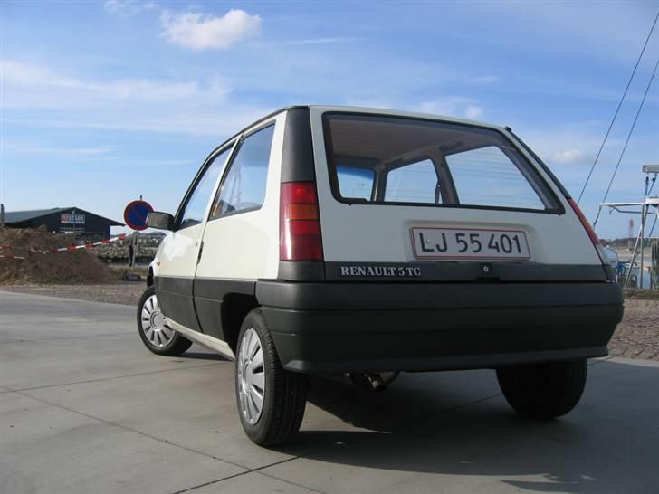 Renault 5 TC * TIL SALG * Giv et bud! billede 5