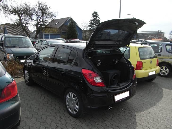 Opel Corsa D sport SOLGT billede 6