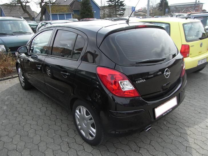 Opel Corsa D sport SOLGT billede 12