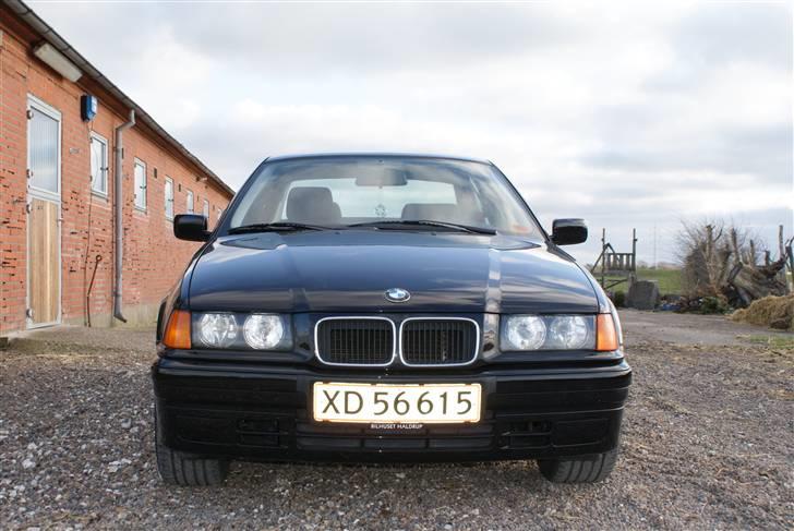 BMW e36 ---> byttet <--- billede 3