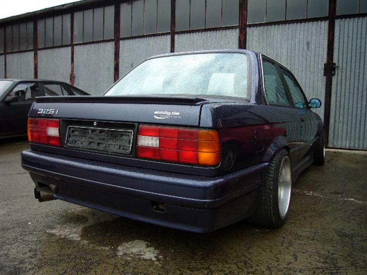 BMW 325 Coupe`(SOLGT) billede 5