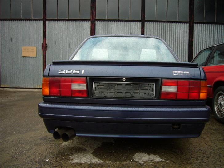 BMW 325 Coupe`(SOLGT) billede 8